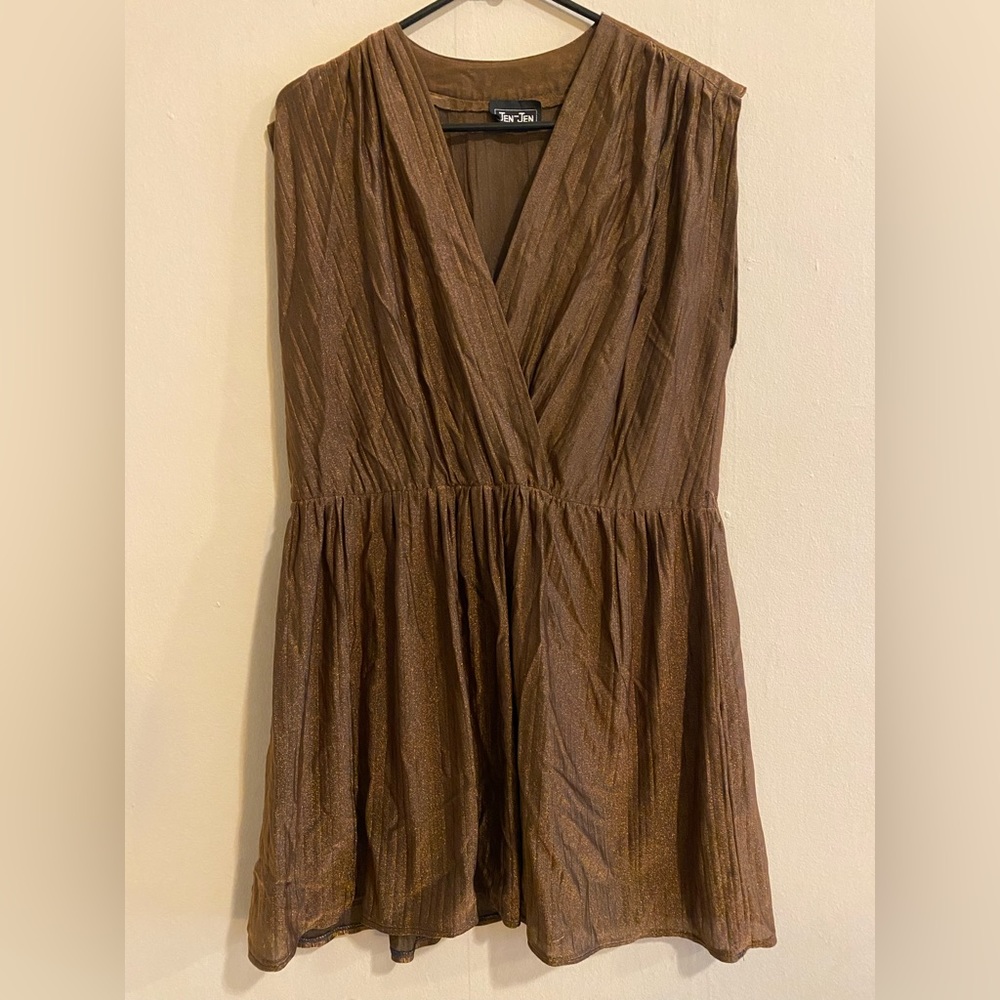 Vintage gold/copper party dress!